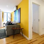 Azzulea Avenida Apartment *