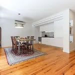 Apartment Azzulea Avenida